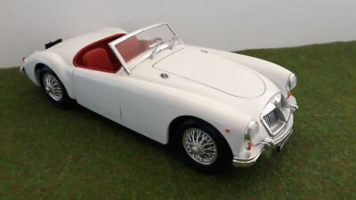 MG MGA TWIN Cam 1959 Polistil Tonka 1/18 1/16 New Boxed White Blanco Italy EUR 5,50 - FR