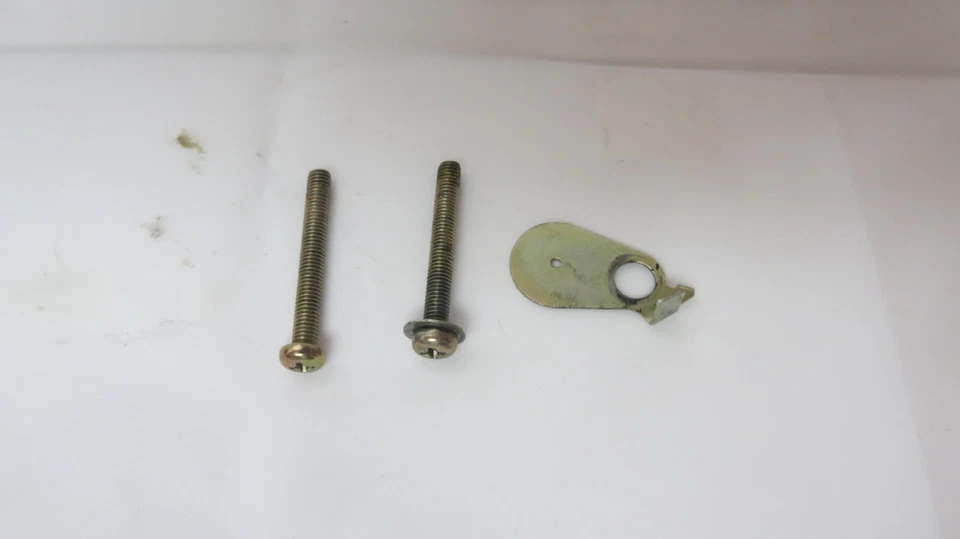 Pernos de carburador The Green Machine Weedeater estrangulador mariposa 1,0 HP sólido S 1730 Foto 3 de 4