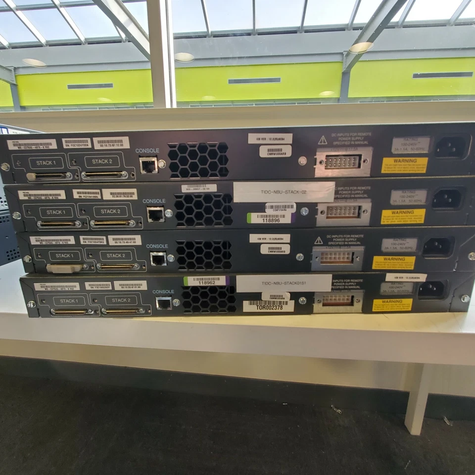 Cisco Catalyst (WSC3750G48TS-8UD4) 48 Port Rack Mountable Compact Switch - Image 3 of 4