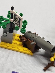 LEGO Pirates 1729 Barnacle Bay 100% Complete With Instructions Min-figs