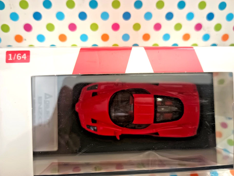 AGITADOR 1/64 ЛИТОЙ ENZO FERRARI НОВЫЙ - Изображение 3 из 4
