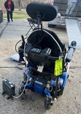 Invacare TDX SP2 powerchair never used. with Battery Charger. 1500 or best