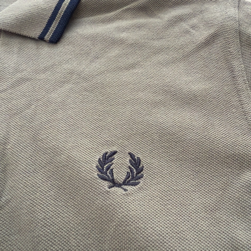 Fred Perry M12, photo 2 of 5