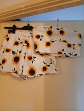 Sunflower Shorts + Bandau Top Size M 28-34stretch Waist, 32"C. Brand New