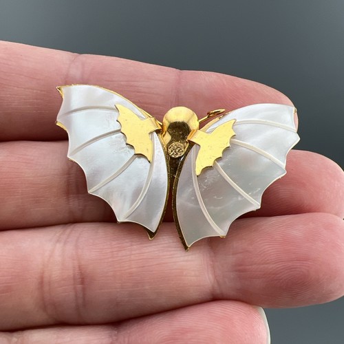 Vintage Butterfly Brooch Lot of 3 Mother Of Pearl Open Work Filigree Some Signed - Picture 9 of 14
