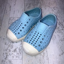 Native Jefferson Slip On Water Shoes Size C6 Light Blue