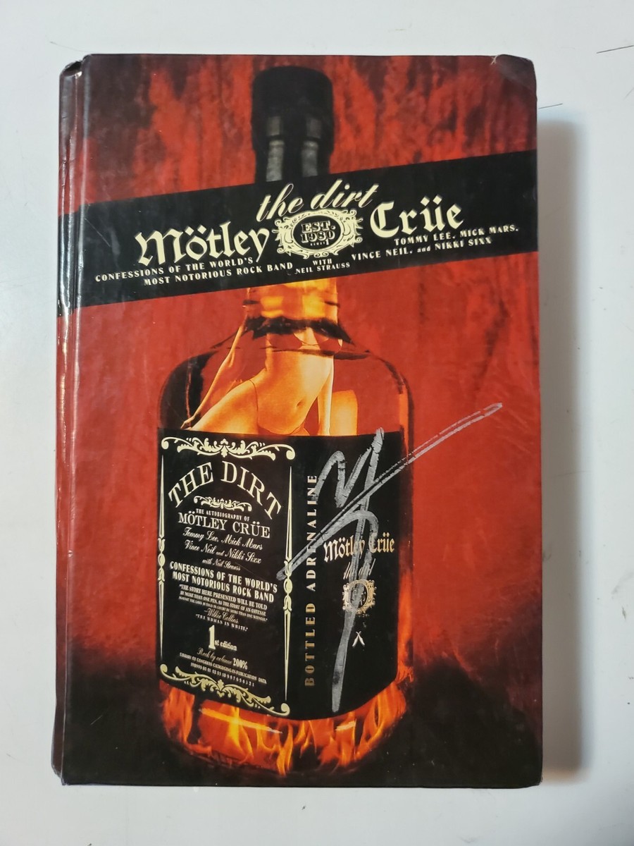 Crue Motley レッド 筆箱 CRÜE MÖTLEY THE eBay | Hardcover Edition