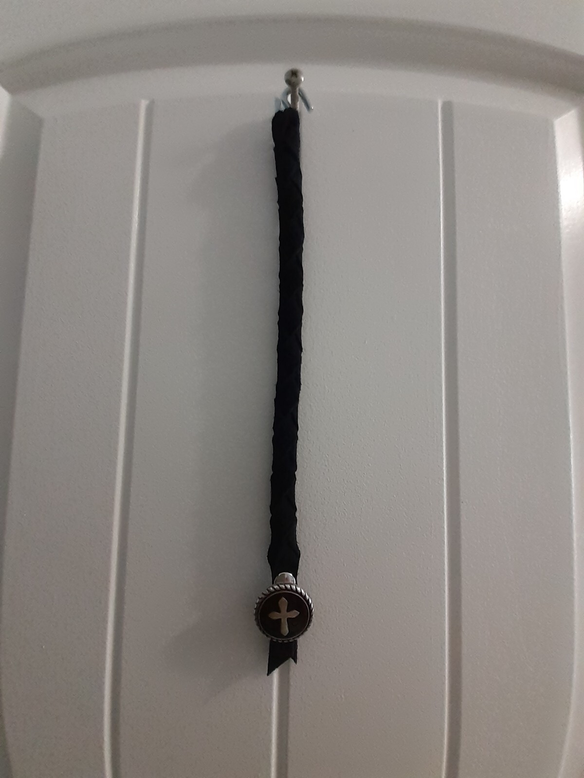 Air horn pull Peterbilt & Kenworth trucks,Silver Cross concho/ Black