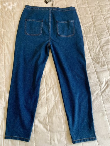 Pretty Little Thing Jeans Sz 16 Plus Mid Rise Blue Skinny Legs Disco Dominican - Picture 1 of 9