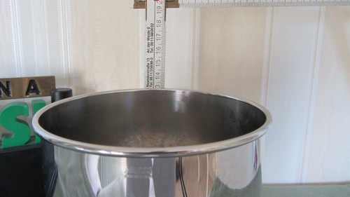 Alessi, Zucker-, Dose mit Deckel und Löffel, ES11 R, Design Ettore Sottsass 1998 - Bild 8 von 10