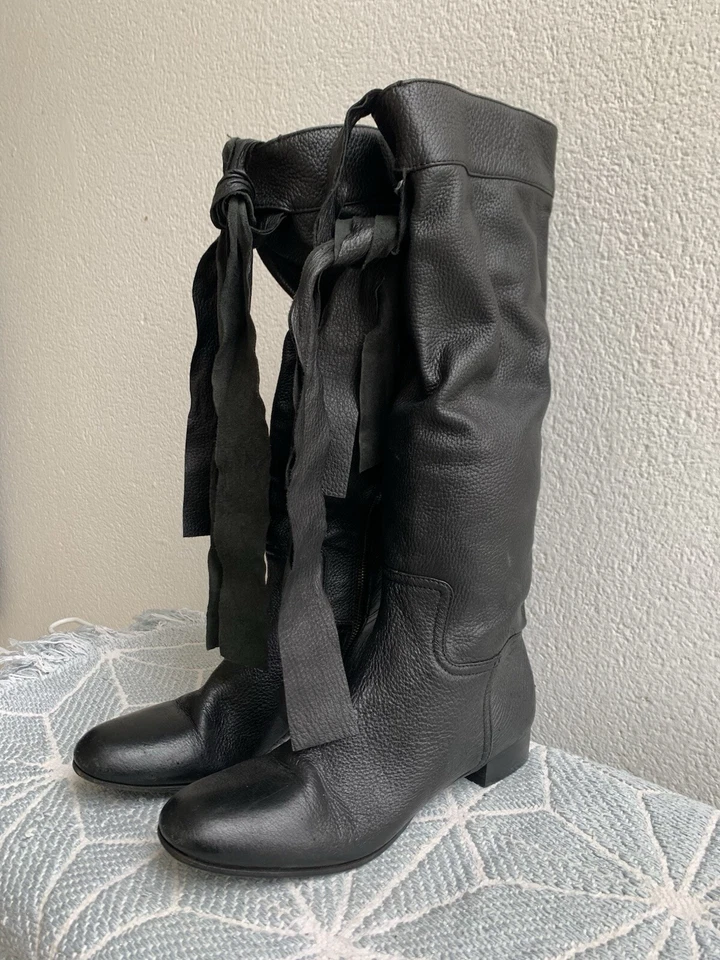 MIU MIU boots Size 7 US Black Leather  Made In Italy #R - Image 4 of 4