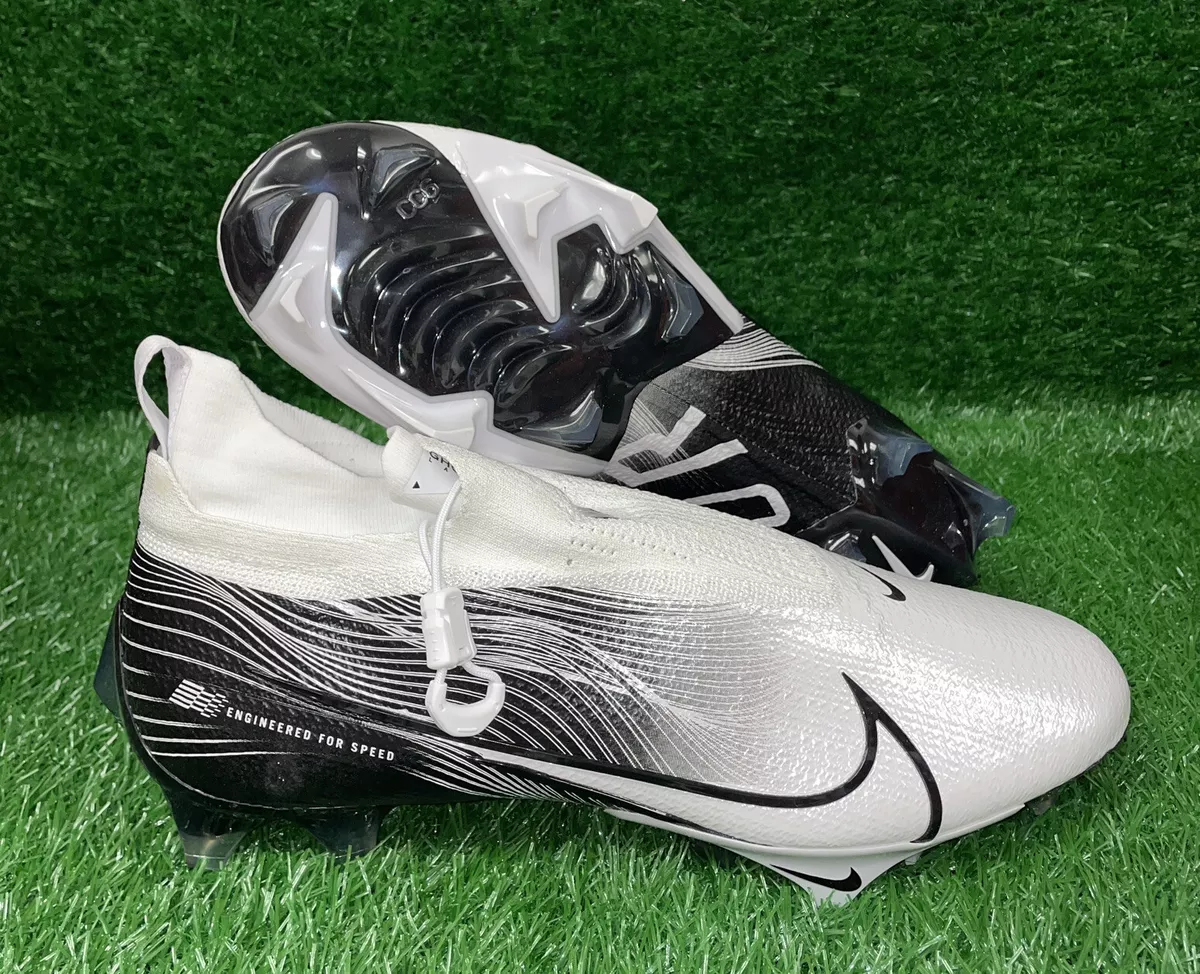 Nike Vapor Edge Elite 360 Flyknit Football Cleats White Black Size 9 AO8276-002 Nike Vapor Edge Elite 360 Flyknit Football Cleats White Black Size 9 AO8276-002