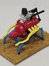 Vintage Mini V8 Model Engine 2 Colored Plasti...