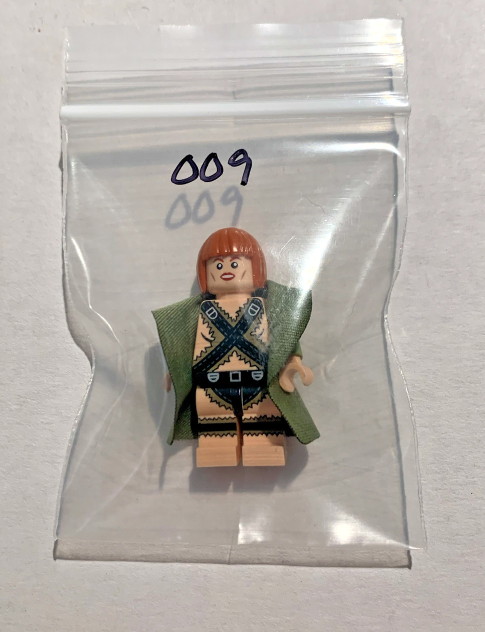 Citizen Brick Day 9 CBD9 0009 Уникальная уникальная минифигурка совершенно новая 25890₽