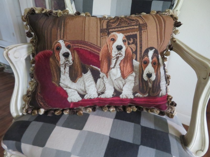 Basset Sofa