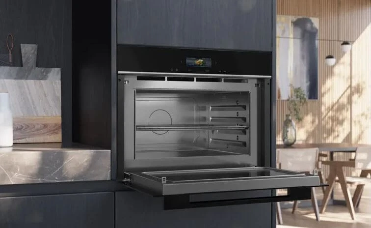 Siemens CE732GXB1 iQ700 Einbau Mikrowelle, 59,4 cm breit, 1000 W, 36 L, mit Gril - Bild 4 von 4