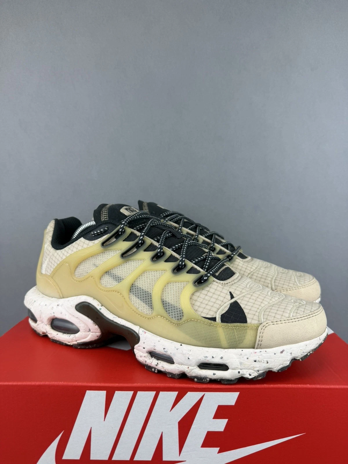 Nike Air Max Terrascape Plus Rattan UK 9.5 Trainers DN4587-200