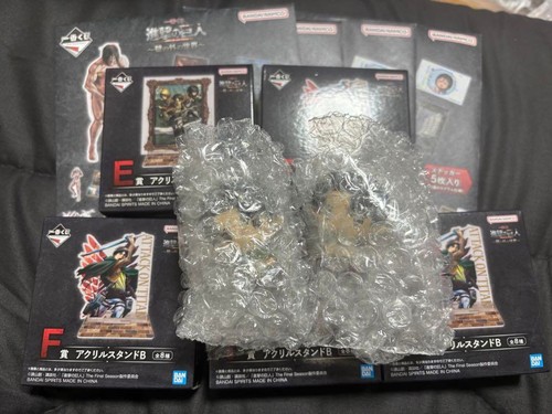 Attack on Titan Chocoinnocos Figurenset - Levi