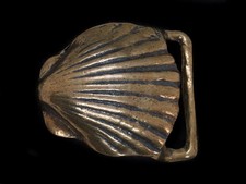 UA07157 VINTAGE 1970s SEA SHELL SOLID BRASS BARON BELT BUCKLE