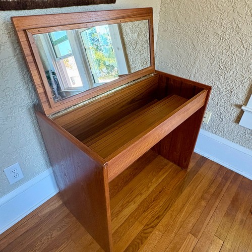 Vintage 70s Danish Teak Vanity Desk with Flip up Mirror by Interform Collection