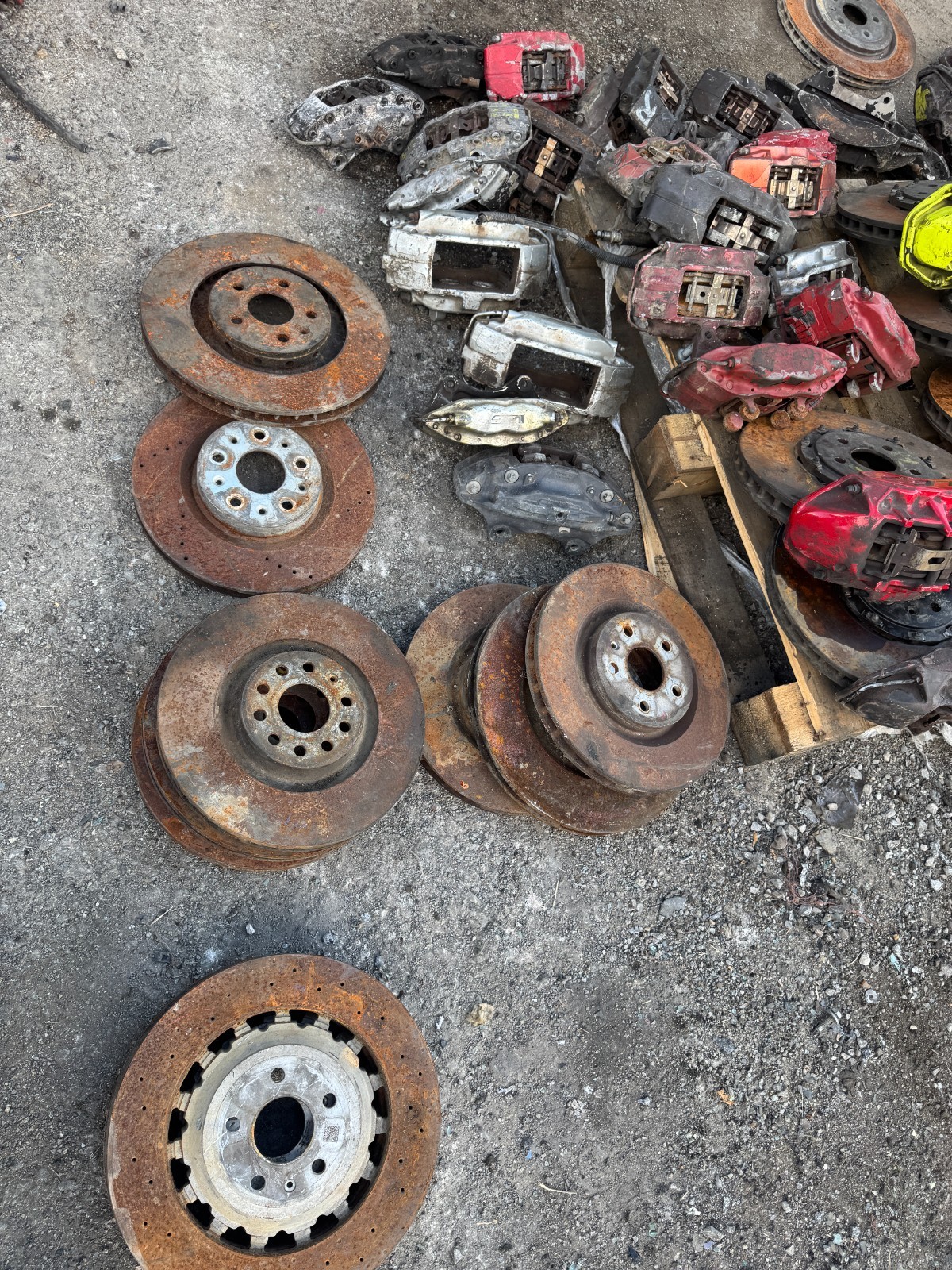 HUGE LOT Dodge BMW Audi Merc Ferrari Lambo Porsche Chev Brembo Brakes 4 6 8 Pot