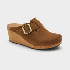 SALE SALE SALE Women's Birkenstock Papillio Fanny Clogs (Color:  Dark Tea)