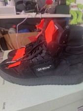 OFF-WHITE Schuhe - Off Court 3.0 - Größe UK...