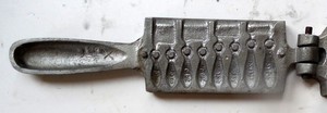Unknown Make Bank Sinker Mold 3/4 oz, 1/2 oz, 7/16 and 3/8 oz. Model: MA4 Used