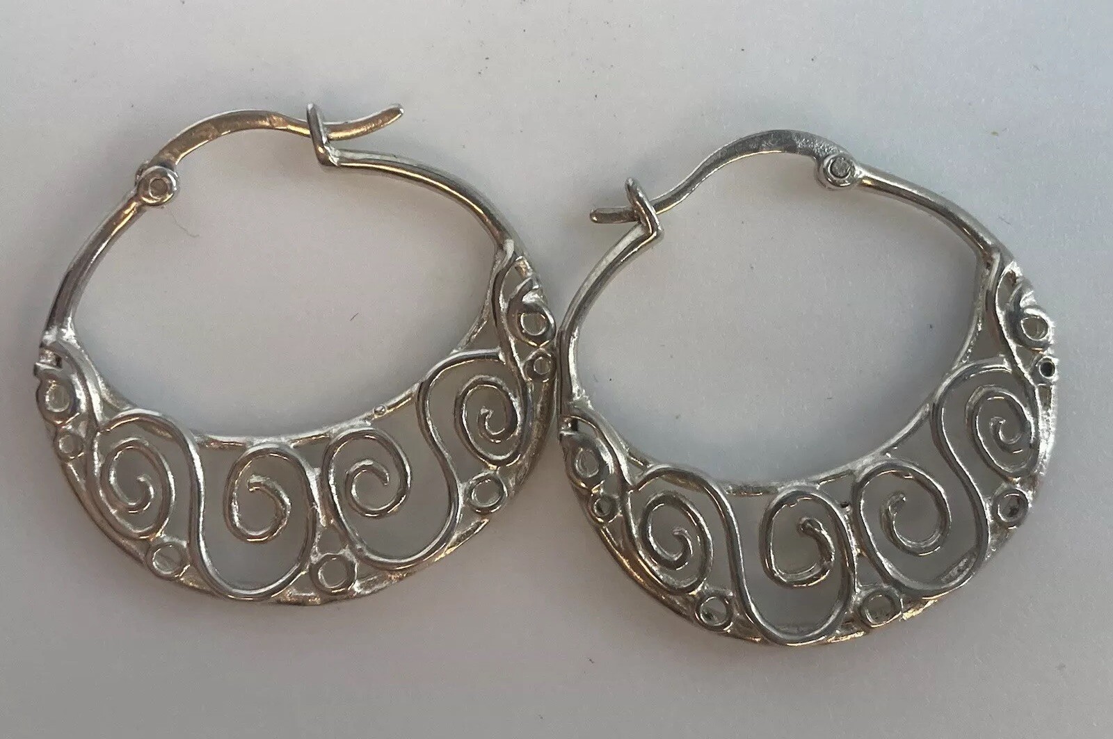 Sterling Silver Versatile Flattened Filigree Swir… - image 1