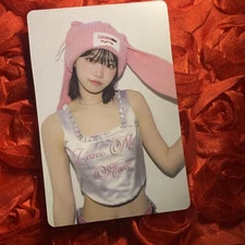 CHAEWON LE SSERAFIM T Blue Edition Celeb K-pop Girl Photo Card Pink Bunny