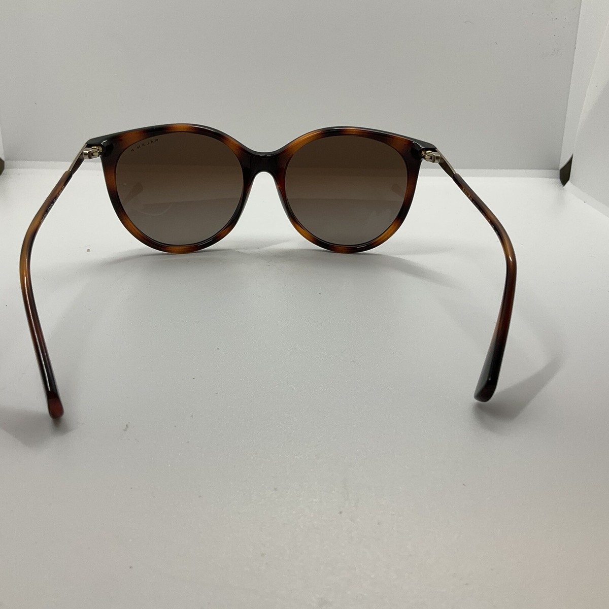 Vtg Ralph Lauren Sunglasses Tortoise Shell Women Round Polarized RA5232 Ralph Lauren Sunglass Dark Tortoise Brown Gradient Polarized  main image 3