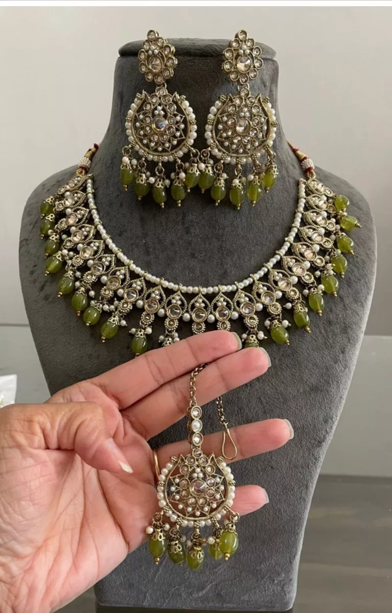 Stone necklace set best sale imitation