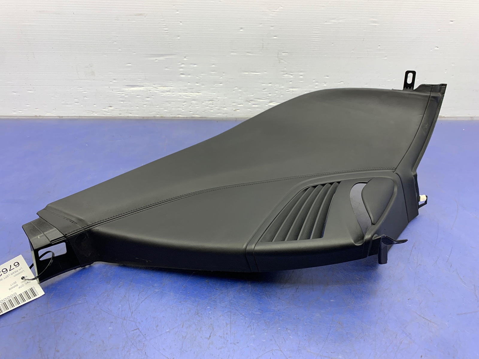 2014 - 2020 BMW I8 OEM REAR LEFT INTERIOR INNER QUARTER TRIM PANEL 51437335811