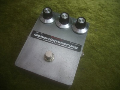SUNMACHINE GÖTTERDÄMMERUNG - GERMANIUM FUZZ MONSTER FUZZ PEDAL - KOSTENLOSER VERSAND