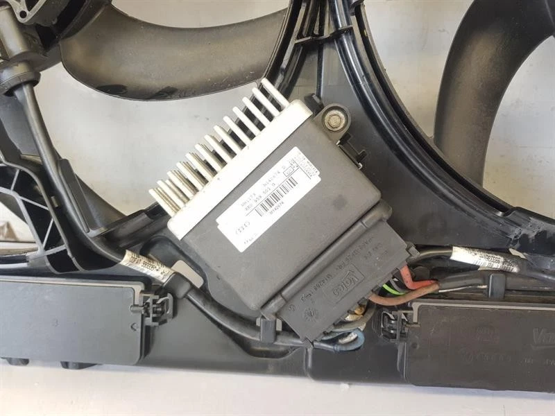 2013 AUDI A6 RADIATOR FAN + COWL 2.0 DIESEL CGLC 8K0121003AD - Image 4 of 4