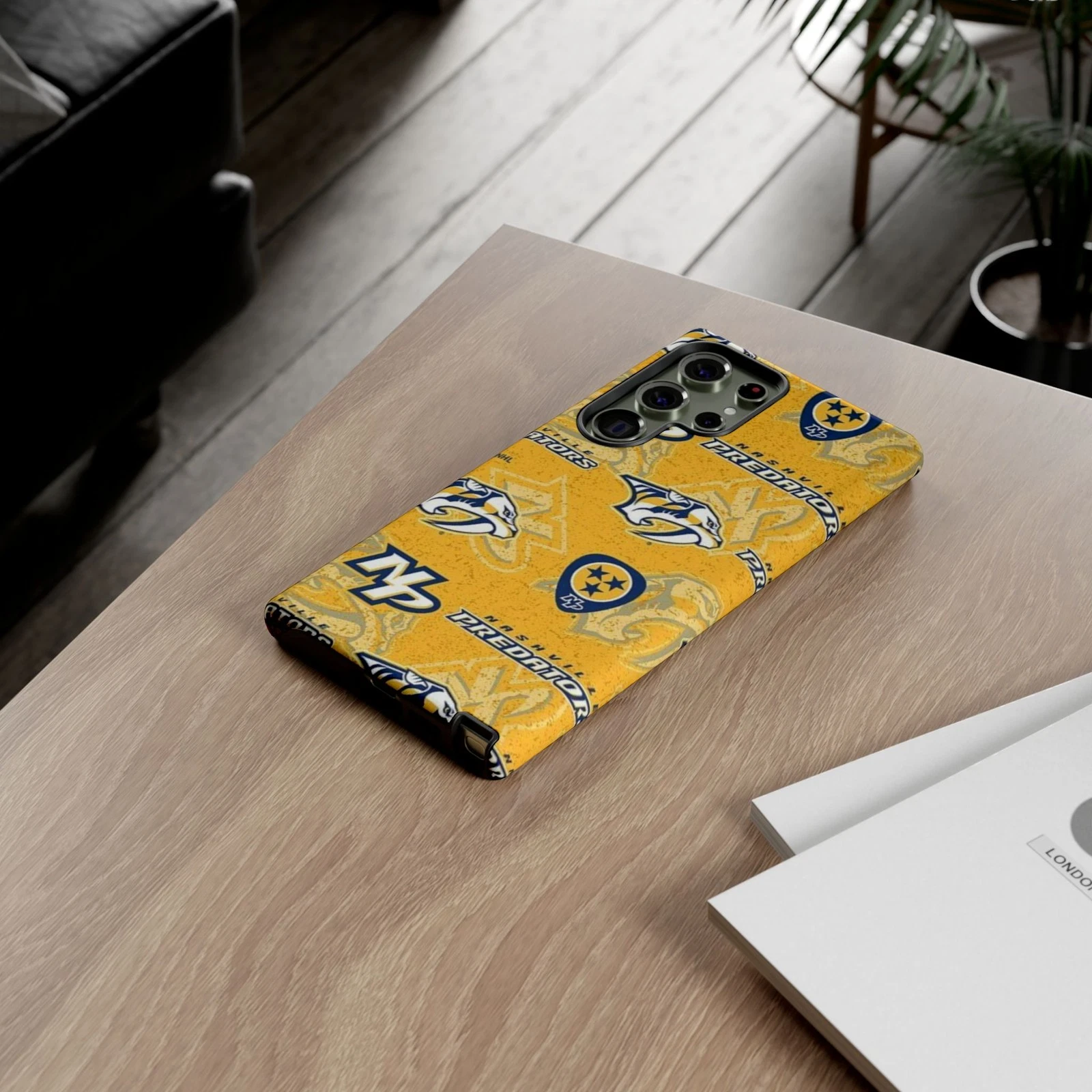 Nashville Predators Apple iPhone Cases