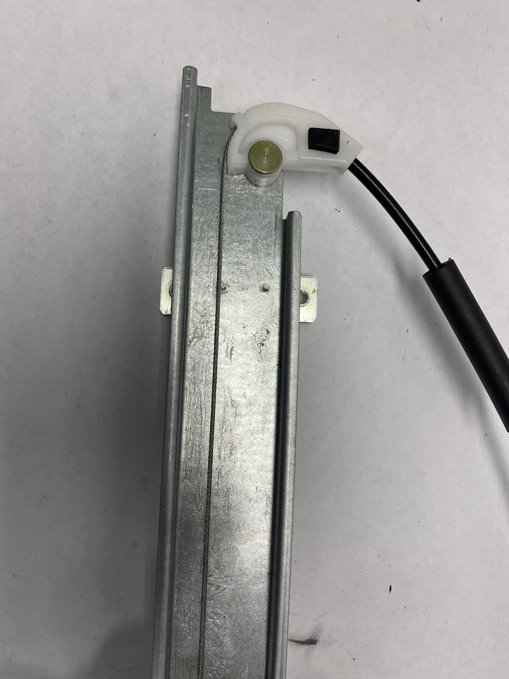 For 1998-2001 Nissan Altima Front Passenger Window Regulator Power w/ Motor TYC - Image 4 of 4