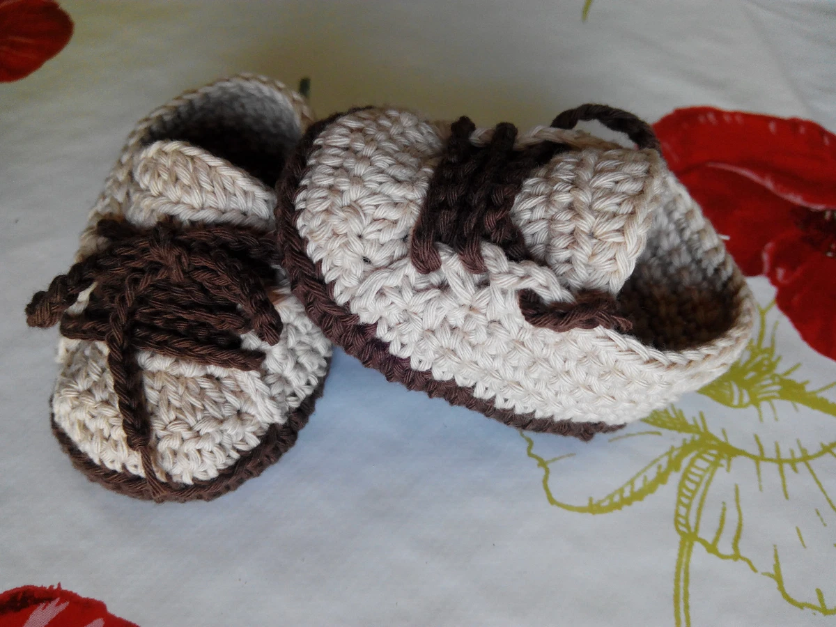 Patucos ,zapatos bebe recien nacido crochet lana, suela 8,5 cm