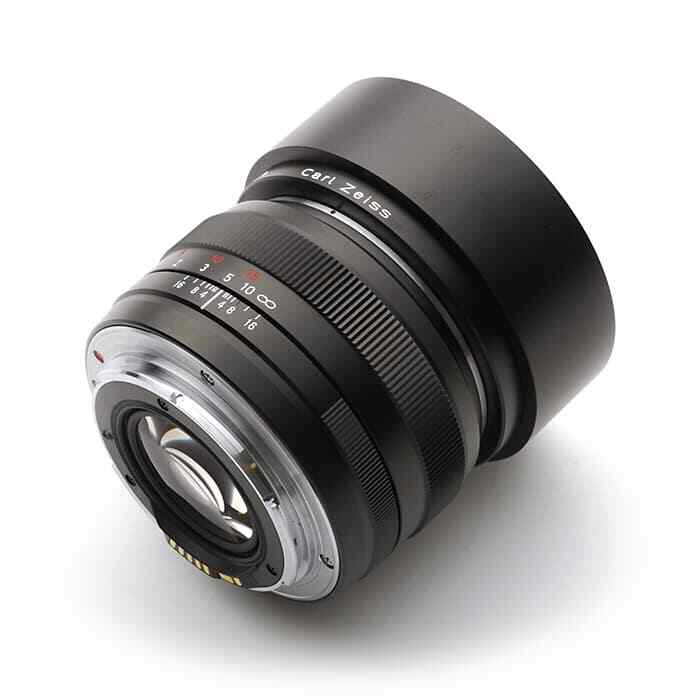 Carl Zeiss Planar T* 50mm F1.4 ZE for Canon EF Black in Box Carl Zeiss Planar T* 50mm F1.4 ZE for Canon EF Black in Box