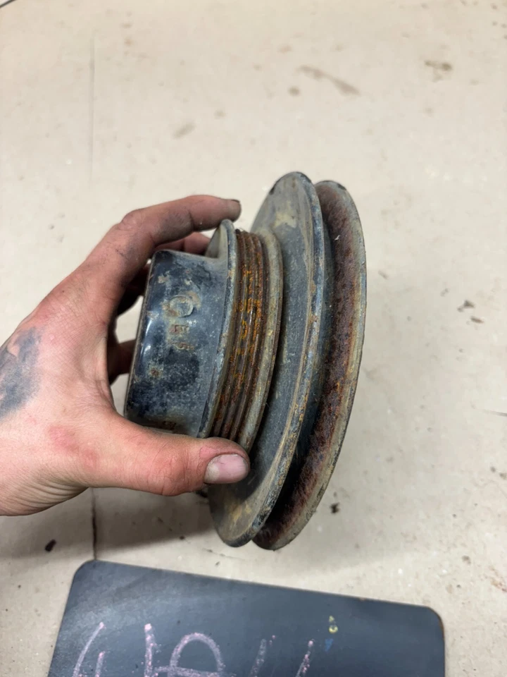 1985 1986 FORD F150 F250 300 6 CYLINDER SERPENTINE AND V BELT WATER PUMP PULLEY - Image 4 of 4