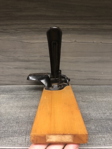 Vintage Nutcracker Lever Action Board Vise Mounted Cast Iron On Wood USA - Picture 9 of 14