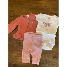 Carter's three-piece outfit