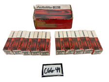Nos 1949 - 1953 1961 - 1963 Ford Spark Plugs 352-390 - 406 Fe 7ra-12300-c C66 Nos 1949 - 1953 1961 - 1963 Ford Spark Plugs 352-390 - 406 Fe 7ra-12300-c C66