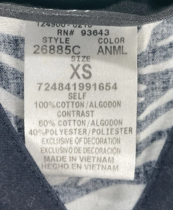 XS Zebra Patterned Unbranded Scrub Top - Image 2 of 4