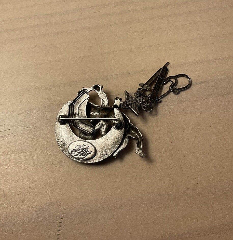 Picture 2 of 5
