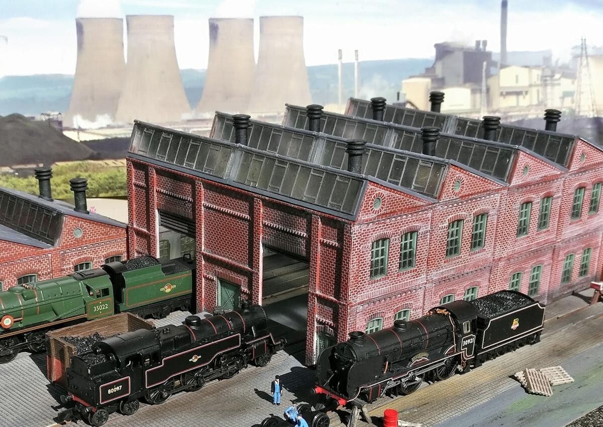 Gaugemaster GMKD1002 Locomotive Works Kit Model Railway N Gauge Plastic Kit