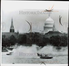 1961 Press Photo Boats race in President's Cup regatta on the Potomac River, DC