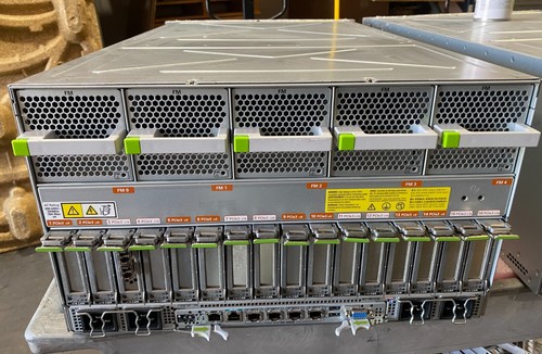 ORACLE SPARC T8-4 4 x 5.0GhZ 32-CORE 4TB RAM, 2 x 1.2THB HDD 4x PS TESTED - Picture 2 of 24