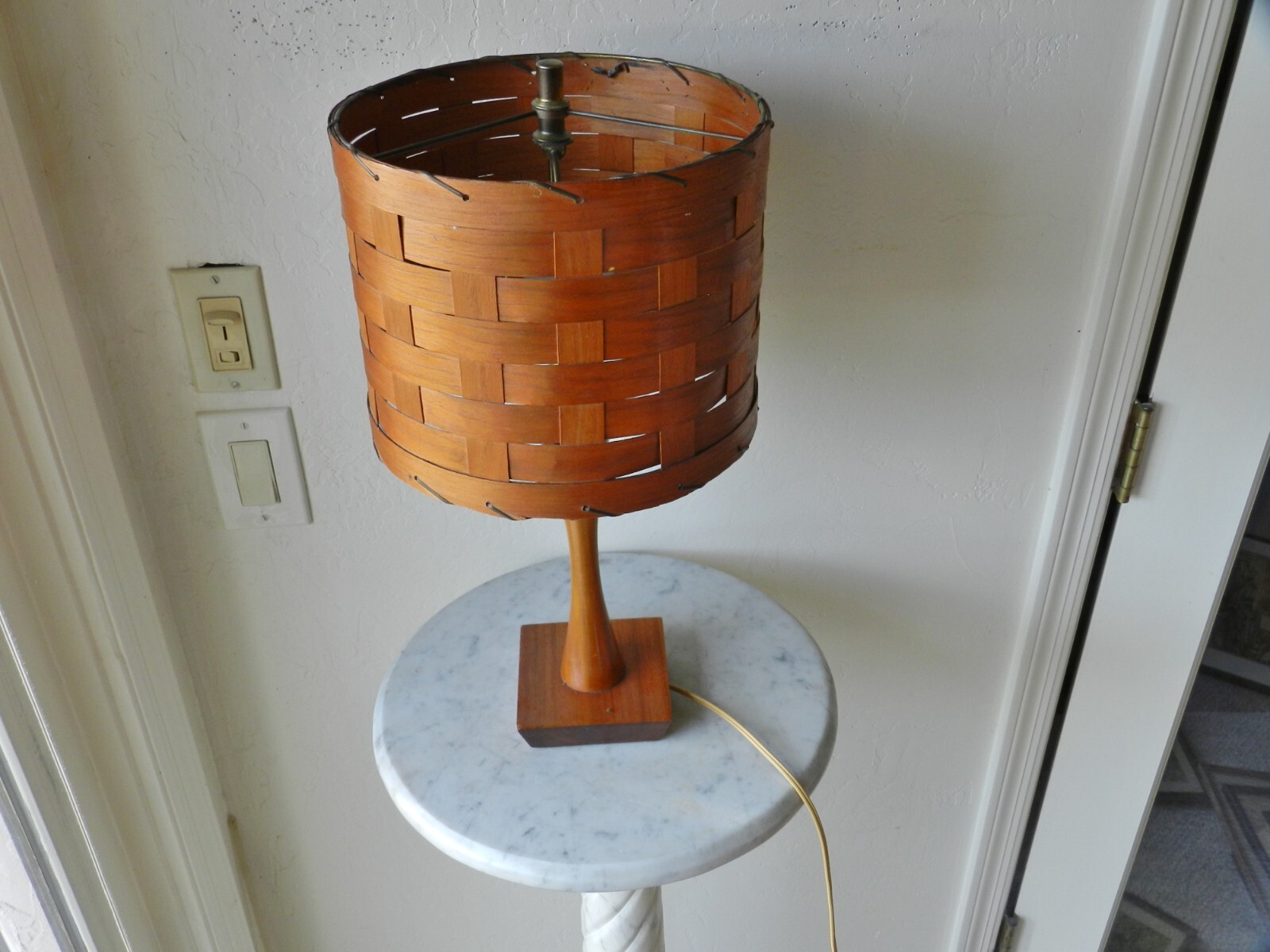 Picture 2 of 8