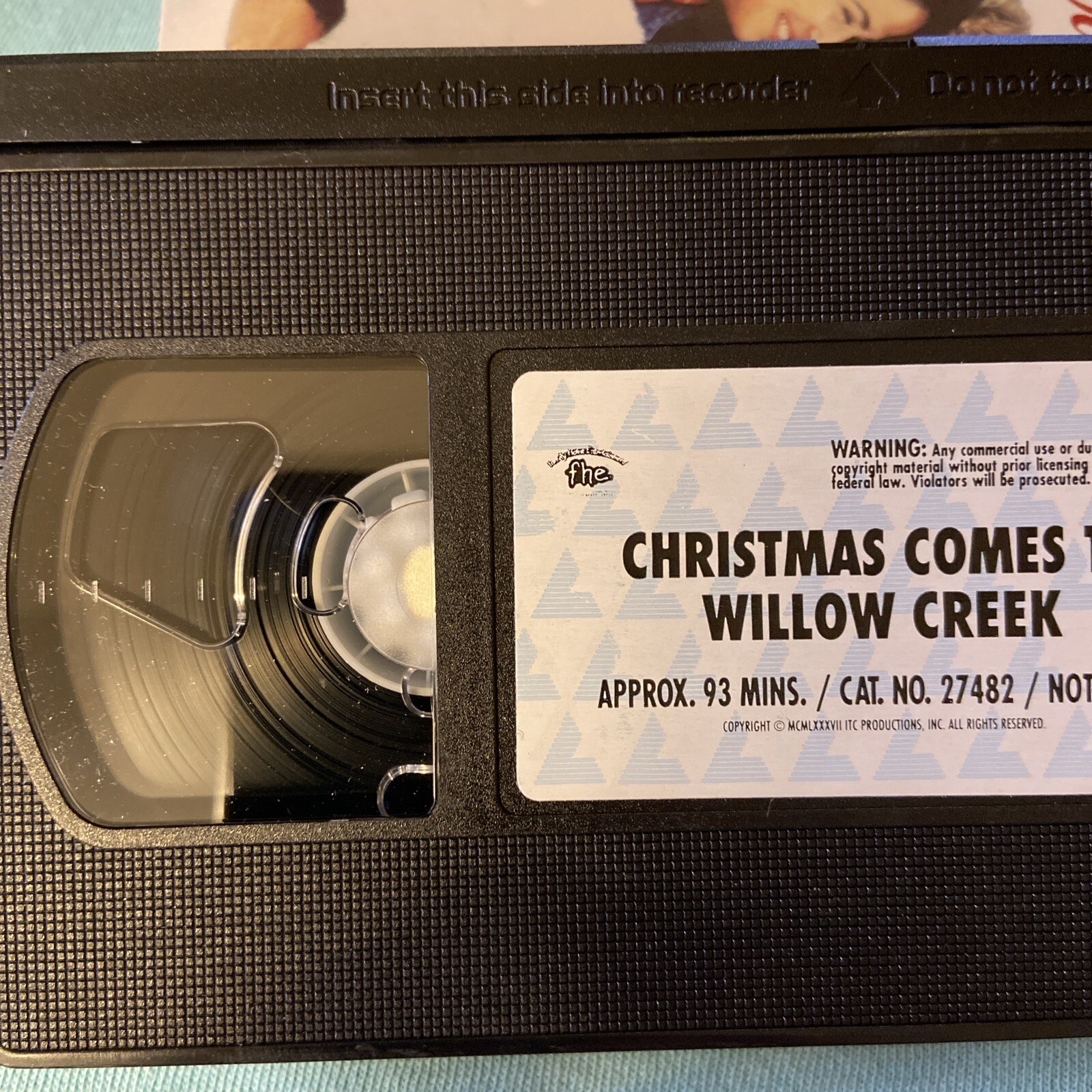 Christmas Comes to Willow Creek Vhs 87 VTG JOHN SCHNEIDER TON WOPAT KIM